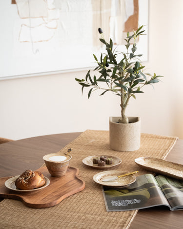 Cake Plate Mila Beige - Things I Like Things I Love