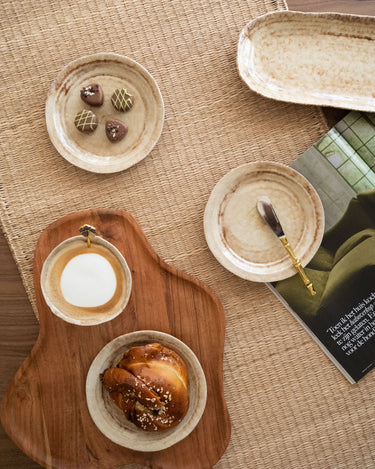 Cake Plate Mila Beige - Things I Like Things I Love