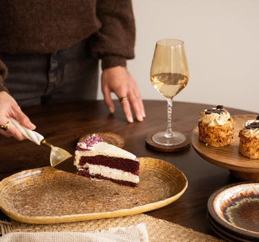 Cake Server Twisted - Things I Like Things I Love