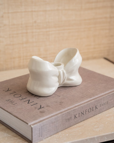 Candle Holder Bow Ivory Shine - Things I Like Things I Love