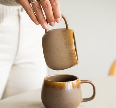 Cappuccino Mug Ivy Brown - Things I Like Things I Love