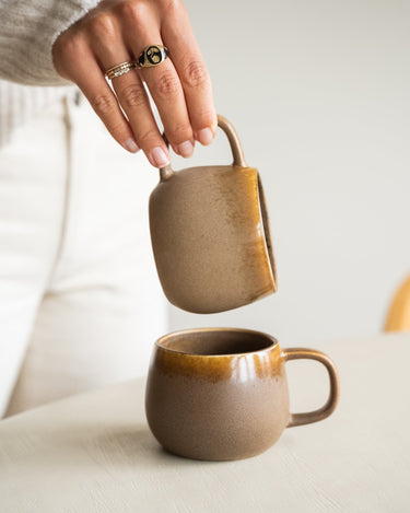 Cappuccino Mug Ivy Brown - Things I Like Things I Love