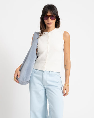 Carmen O - Neck Knit Cardigan Birch - Things I Like Things I Love