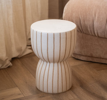 Ceramic Stool Finara Matte - Things I Like Things I Love