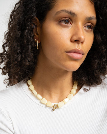 Chunky Necklace Butter Yellow - Things I Like Things I Love