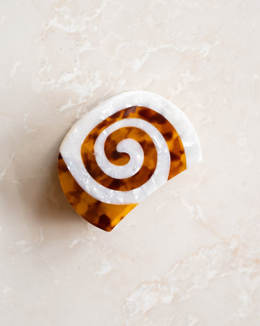 Claw Clip Buns Brown - Things I Like Things I Love