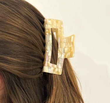 Claw Clip Butter Yellow - Things I Like Things I Love