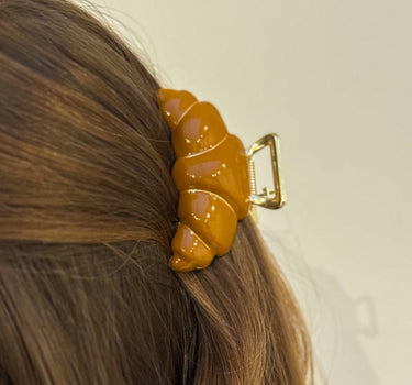 Claw Clip Croissant Brown - Things I Like Things I Love