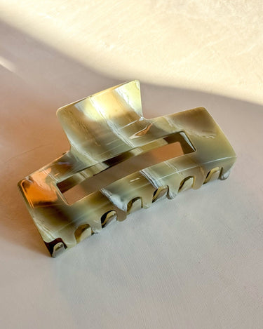 Claw Clip Green Ombre - Things I Like Things I Love