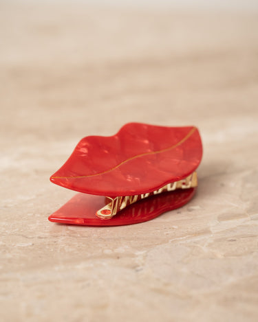 Claw Clip Lip Bordeaux Red - Things I Like Things I Love