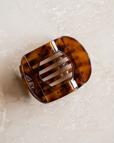 Claw Clip Scandi Brown - Things I Like Things I Love