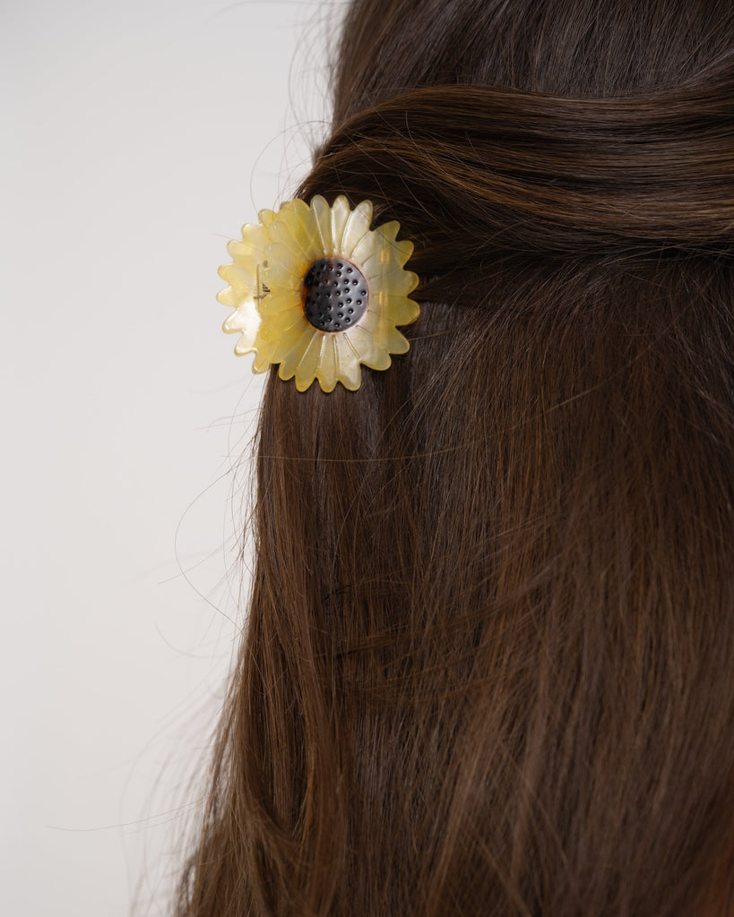 Claw Clip Sunflower Yellow - Things I Like Things I Love