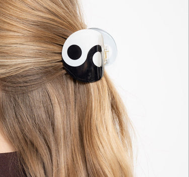Claw Clip Yin Yang Roundy Black - Things I Like Things I Love