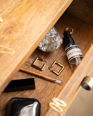 Console Lumbra Acacia - Things I Like Things I Love