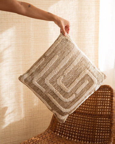 Cushion Benoni - Things I Like Things I Love