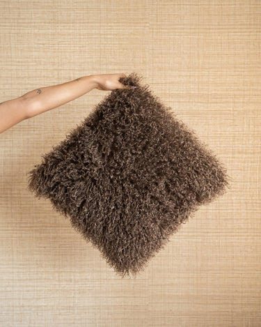 Cushion Bubion Furry Brown - Things I Like Things I Love