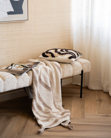 Cushion Calin Brown - Things I Like Things I Love