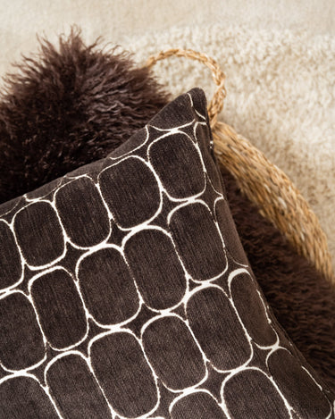 Cushion Dothan Brown 100% feather - Things I Like Things I Love