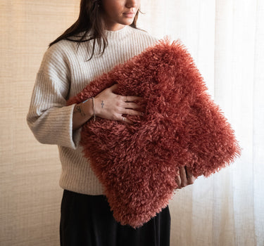 Cushion Frieda Furry Burgundy - Things I Like Things I Love