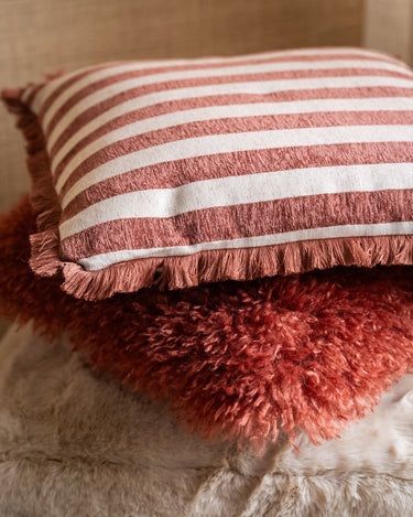 Cushion Frieda Furry Burgundy - Things I Like Things I Love