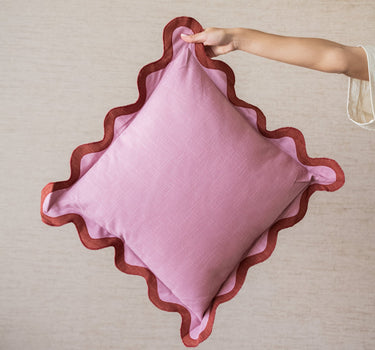 Cushion Frills Wavy Pink - Things I Like Things I Love