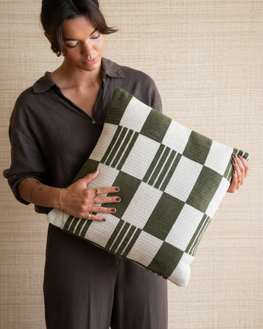 Cushion Grid Green - Things I Like Things I Love