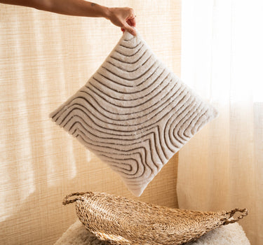 Cushion Jace Cream - Things I Like Things I Love