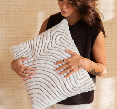 Cushion Jace Cream - Things I Like Things I Love