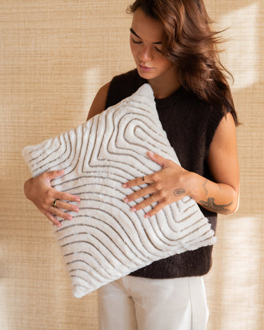 Cushion Jace Cream - Things I Like Things I Love