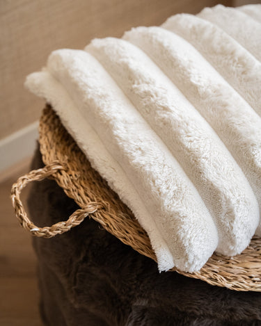 Cushion Romee Dove Cream - Things I Like Things I Love