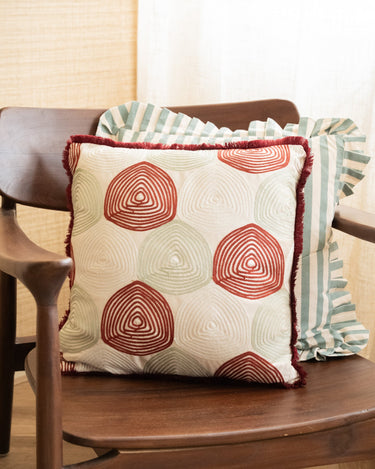Cushion Sem Swirl Retro - Things I Like Things I Love