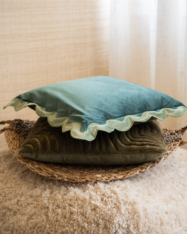 Cushion Sophia Wavy Green - Things I Like Things I Love