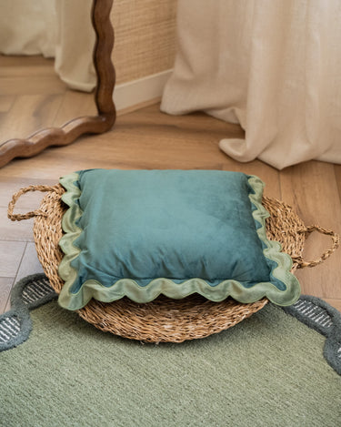Cushion Sophia Wavy Green - Things I Like Things I Love