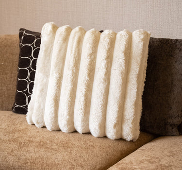 Cushion Supersoft Romee Cream - Things I Like Things I Love