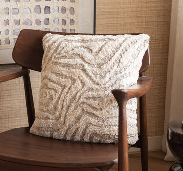 Cushion Swirl Beige - Things I Like Things I Love