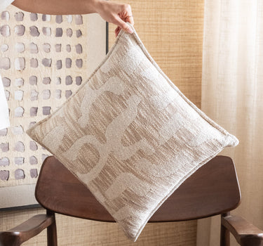 Cushion Wave Beige - Things I Like Things I Love