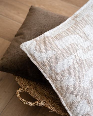 Cushion Wave Beige - Things I Like Things I Love