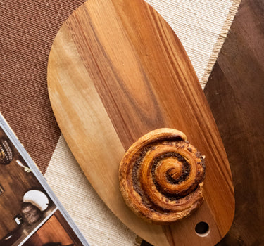 Cutting Board Acacia - Things I Like Things I Love