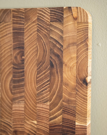 Cutting Board Acacia - Things I Like Things I Love