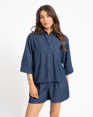 Debby Breeze Chambray Shirt Donker Blauw Denim - Things I Like Things I Love