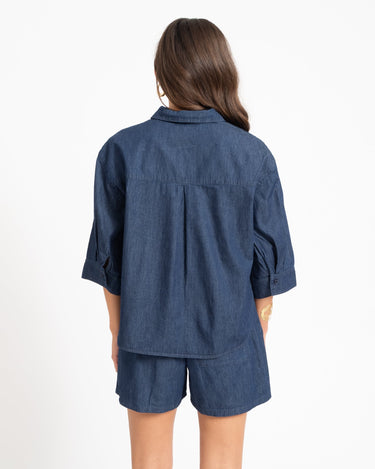 Debby Breeze Chambray Shirt Donker Blauw Denim - Things I Like Things I Love