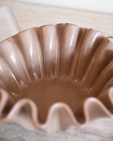 Deco Bowl Wavy Dusty Rose - Things I Like Things I Love