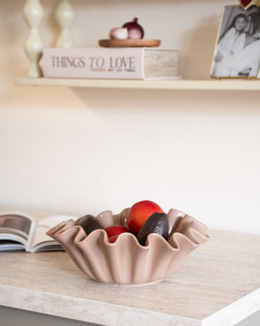 Deco Bowl Wavy Dusty Rose - Things I Like Things I Love