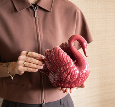 Deco Planter Swan Burgundy - Things I Like Things I Love