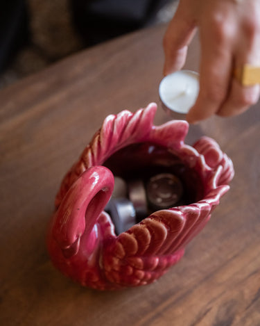 Deco Planter Swan Burgundy - Things I Like Things I Love