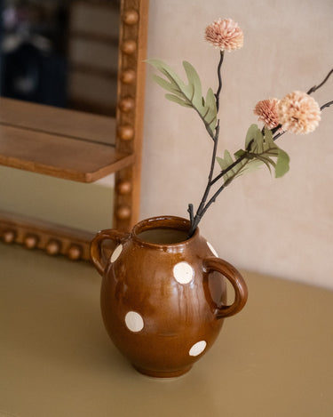Deco Vaas Dot Bruin - Things I Like Things I Love