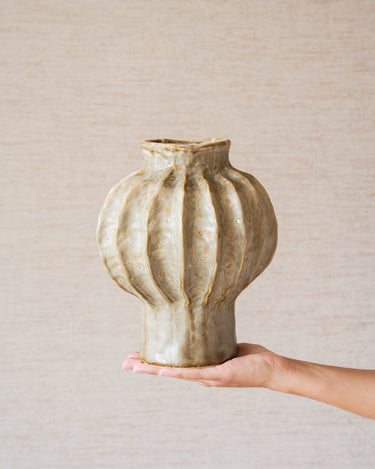 Deco Vaas Hakone Olive - Things I Like Things I Love
