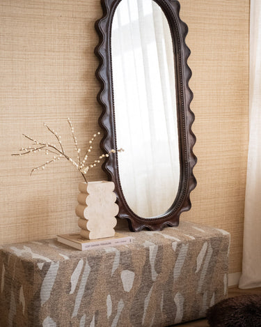 Deco Vase Cloudy Beige - Things I Like Things I Love