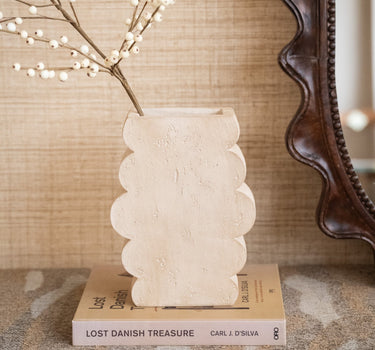 Deco Vase Cloudy Beige - Things I Like Things I Love