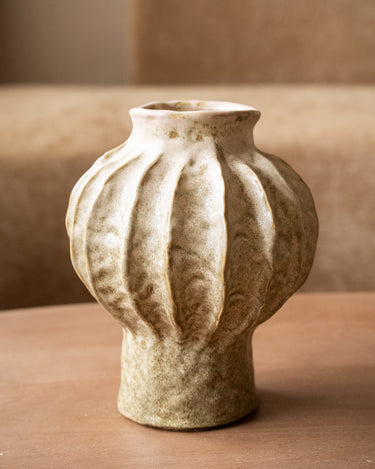 Deco Vase Hakone Olive - Things I Like Things I Love